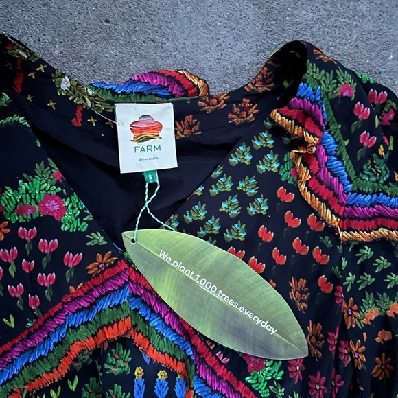 NWT Farm Rio Fruit Garden Maxi Dress Fruit Garden Size Small Bohemian Colorful - Picture 4 of 7